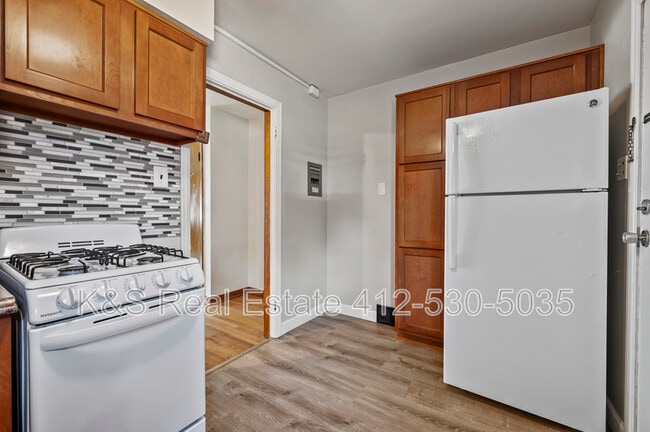 Photo - 1441 Lincoln Way