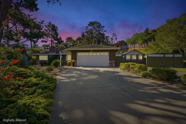Photo - 241 Soledad Dr