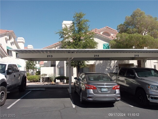 Photo - 7904 Fossil Creek Ln Unidad 101