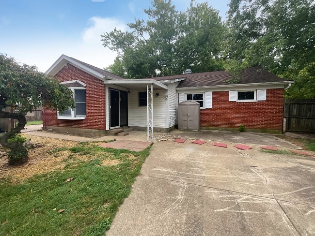 Photo - 210 Littlebrook Dr