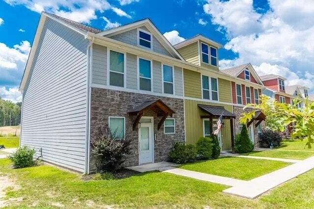 Photo - 1916F Young Road Southeast, Unit Furnished