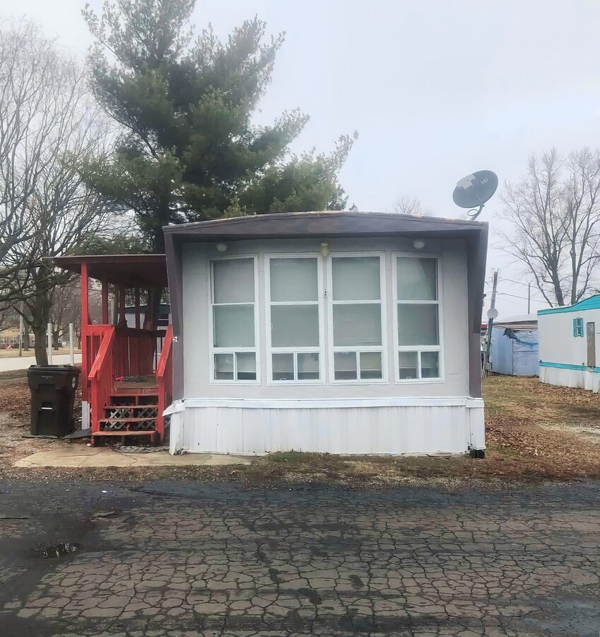 Photo - 54 Mahoning Ave