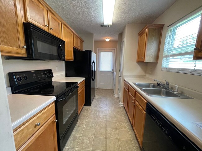 Photo - BRIDGEWATER HOME! PRE-LEASING FOR AUGUST 1 2026! 1/2 Off Deposit!