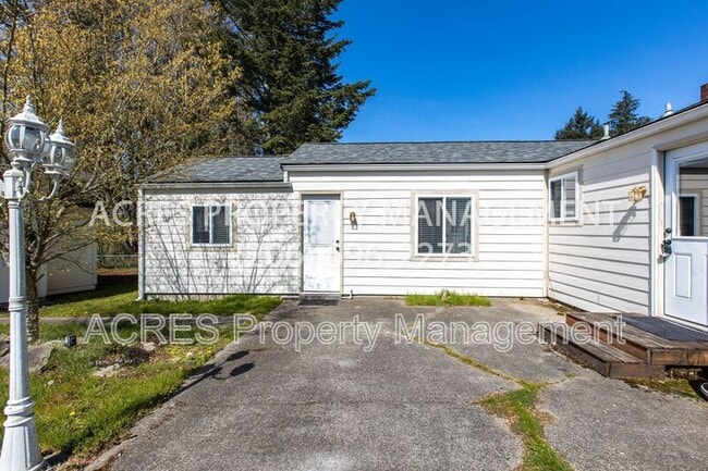 Photo - 15515 Stone Ave N