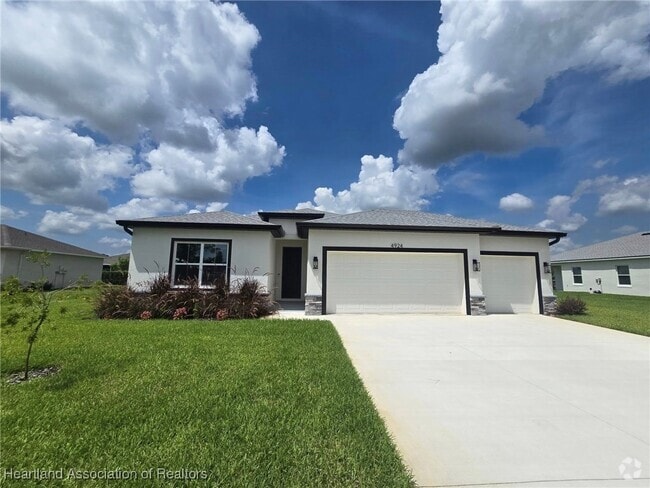 Building Photo - 4924 San Lorenzo Dr Rental
