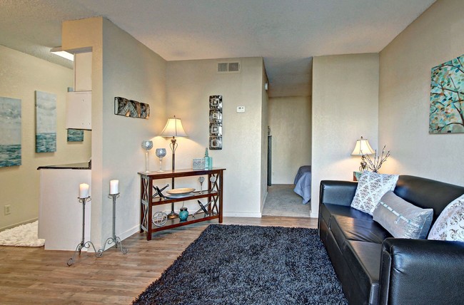 Photo - Sawmill Apartments