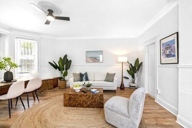 Photo - 345 Commonwealth Ave Unidad 1A