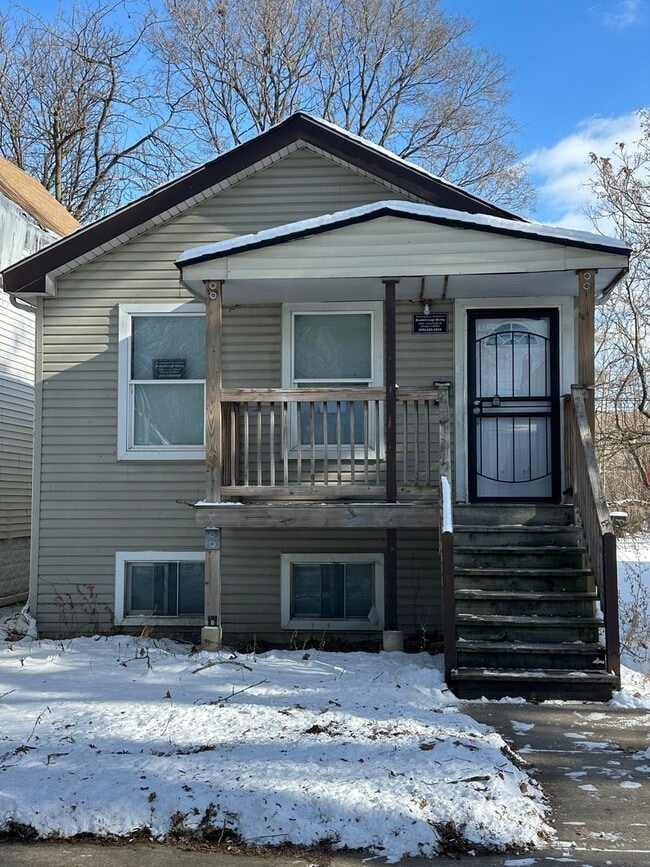 Building Photo - NOW AVAILABLE!!!