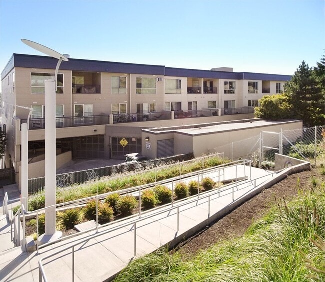 Building Photo - 1bd/1ba Seattle Condo Unit 608