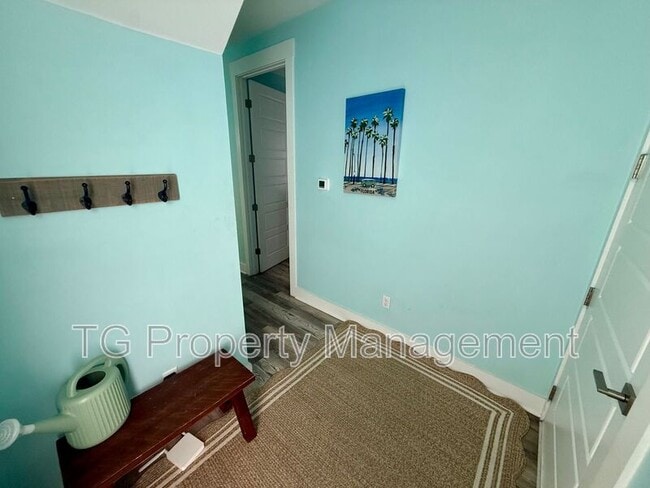 Photo - 514 2nd St S