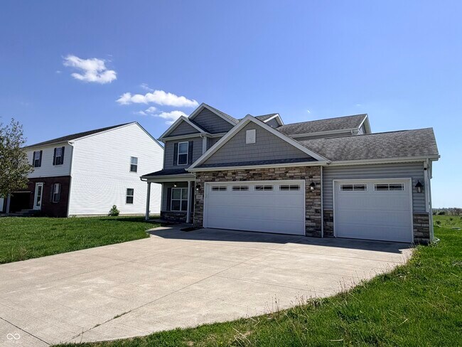 Photo - 357 Indigo St
