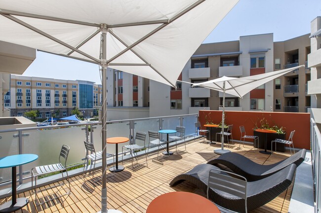 Main Street Cupertino Lofts