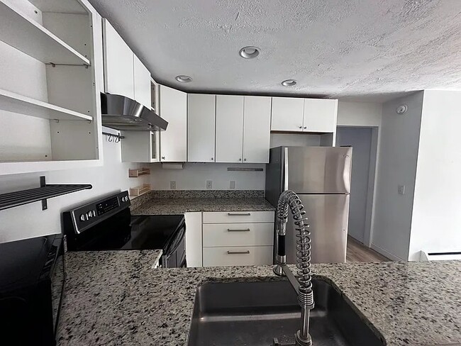 Photo - 1895 Alpine Ave. Unit Apt C13