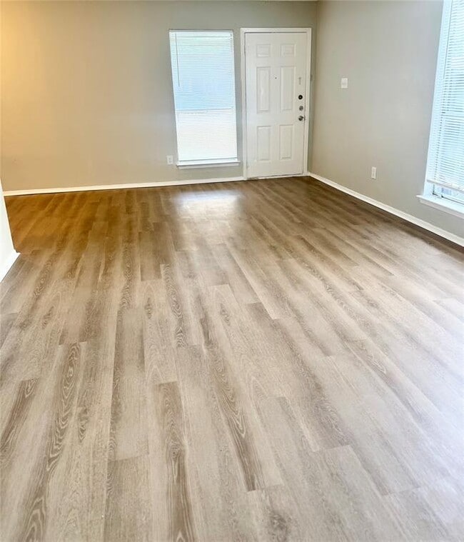 Photo - 5011 Copperbend Blvd