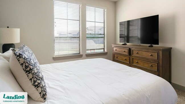 Photo - 21201 Emerald Mist Pkwy Unit 826