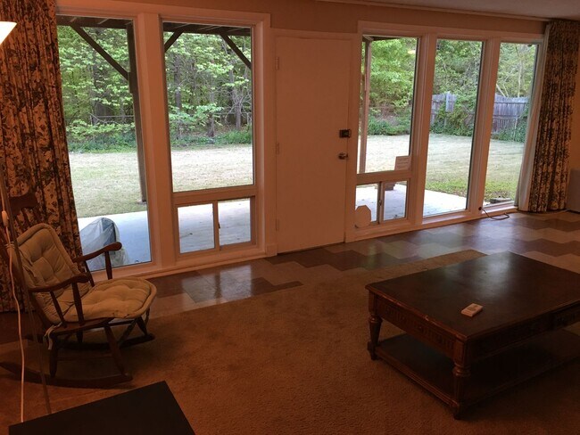 Photo - 7514 Sweetbriar Dr Unidad #2 (LL)