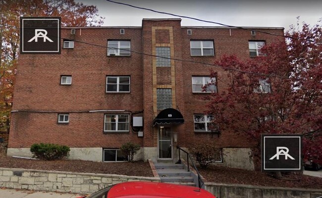 Building Photo - 3 bedroom in Brighton MA 02135 Unit 2 Rental