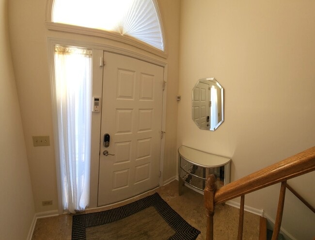 Photo - 225 Willow Pkwy
