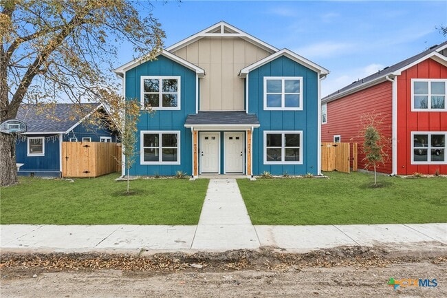 Building Photo - 909 Martin Luther King Jr Ln