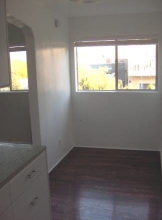 Breeze Avenue Apartments