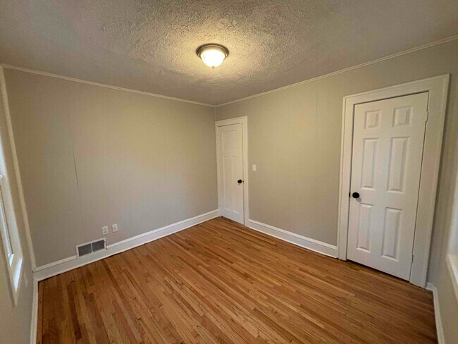 Photo - 2804 Lowry Ave N