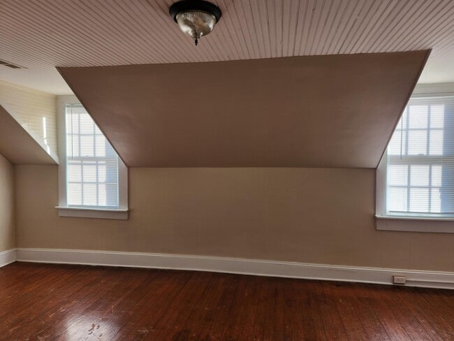 Photo - 132 Euclid St