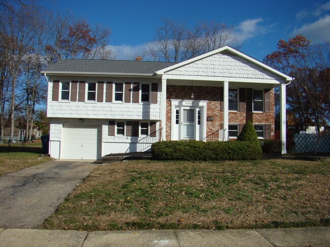 Photo - 30 Brunswick Dr House