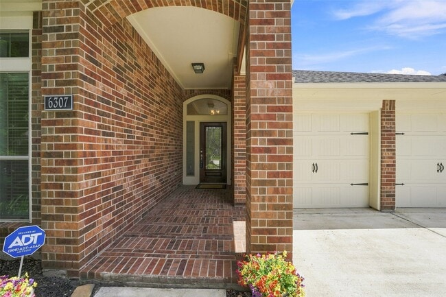 Photo - 6307 Teal Mist Ln