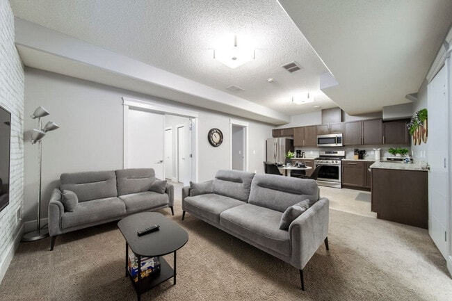 Building Photo - 3573 Cherry Landing SW Unit ID1308646P