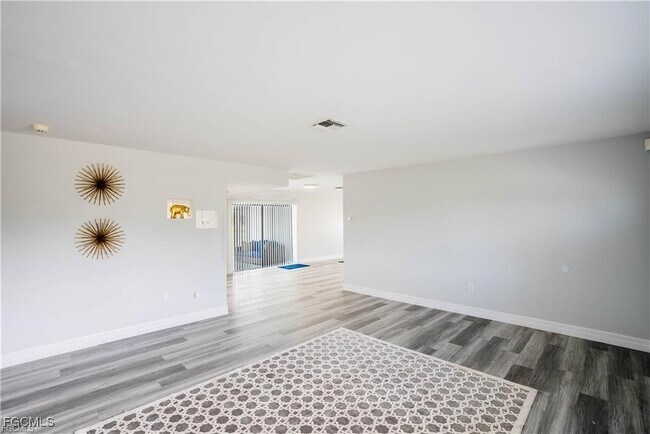 Photo - 1421 SE 29th Terrace