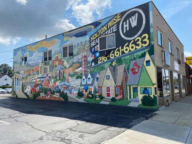 Photo - 5753 Ridge Rd