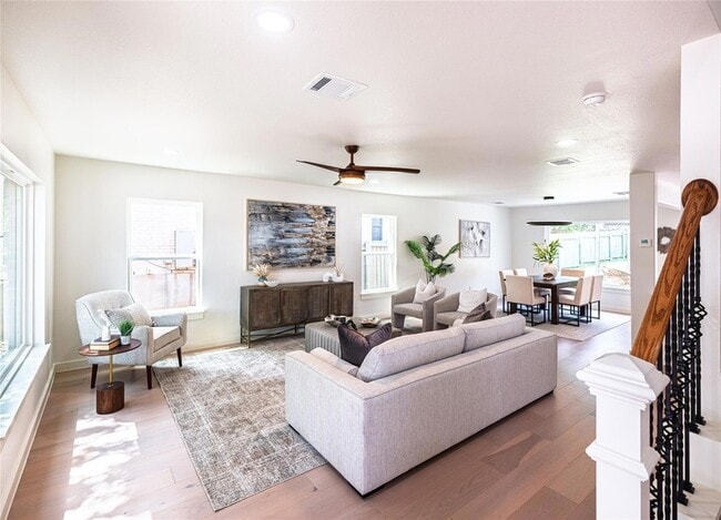 Photo - 11224 Pickard Ln