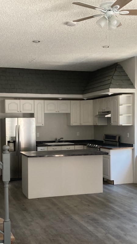 Photo - 1137 E 3rd St Unit 1