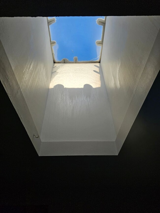 Photo - One Bedroom Apartment Downtown Unit 9