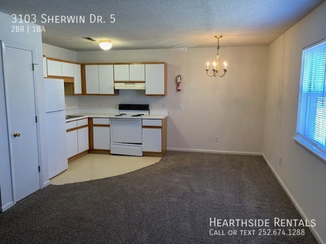 Photo - 3103 Sherwin Dr