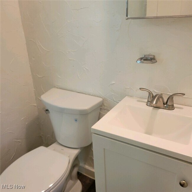 Photo - 5466 S Ridge Rd Unit 2