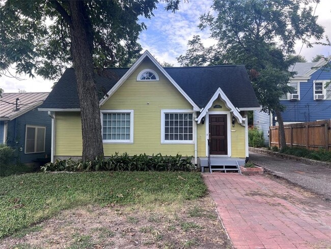 Building Photo - 507 Harris Ave
