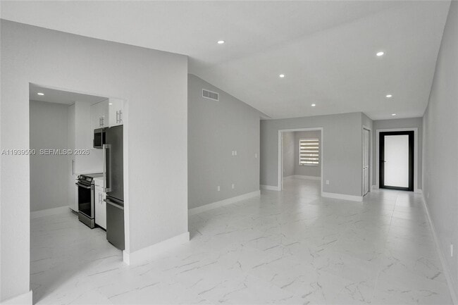 Photo - 5314 SW 140th Pl