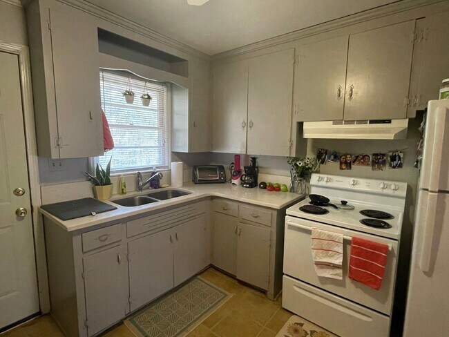 Photo - 18-20 Milledge Ct Unit MCourt 20