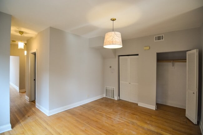 Photo - 2023 W Thomas St Unit M02R