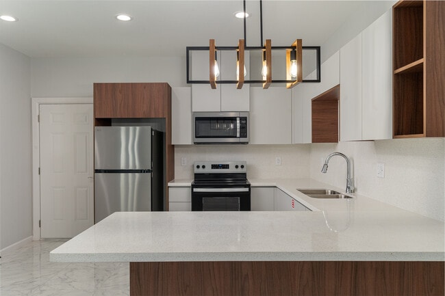 Photo - 1007 Hidden Hills St