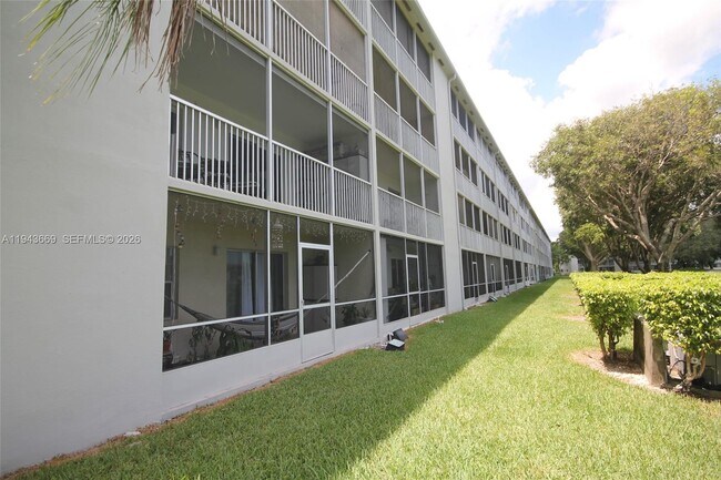 Photo - 301 SW 135th Ave Unit 113C