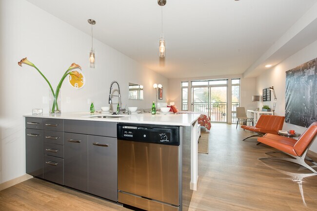 Zephyr Apartments