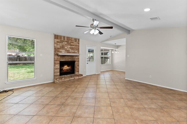 Photo - 1816 Goodson Ln