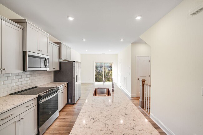 Photo - 2BR Townhome w/ 2 En-Suite Baths + Garage in 28208