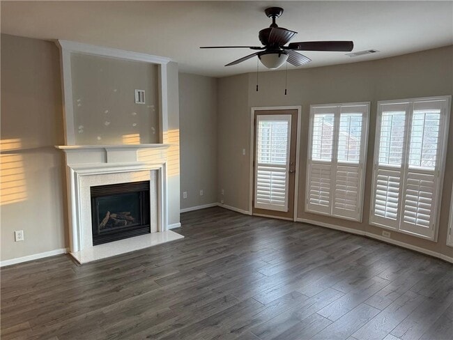 Photo - 3669 Chicago St NW