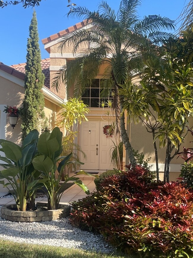 412 Cameron Dr
