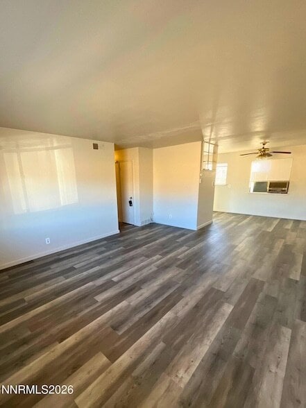 Photo - 2390 Nelson Way