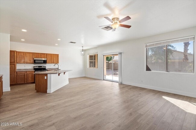 Photo - 12565 W Apodaca Dr