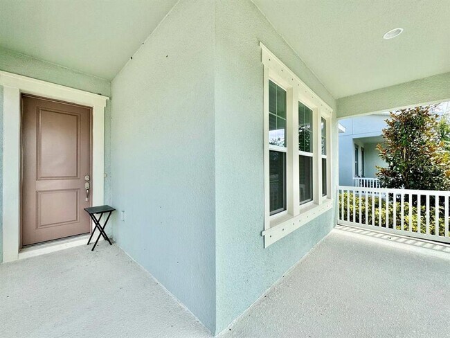 Photo - 827 Winterside Dr